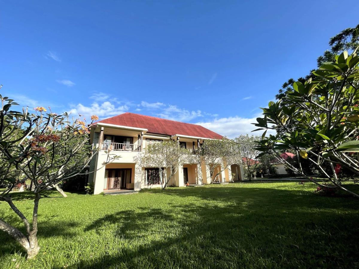 Ndc Resort & Spa Manado Extérieur photo