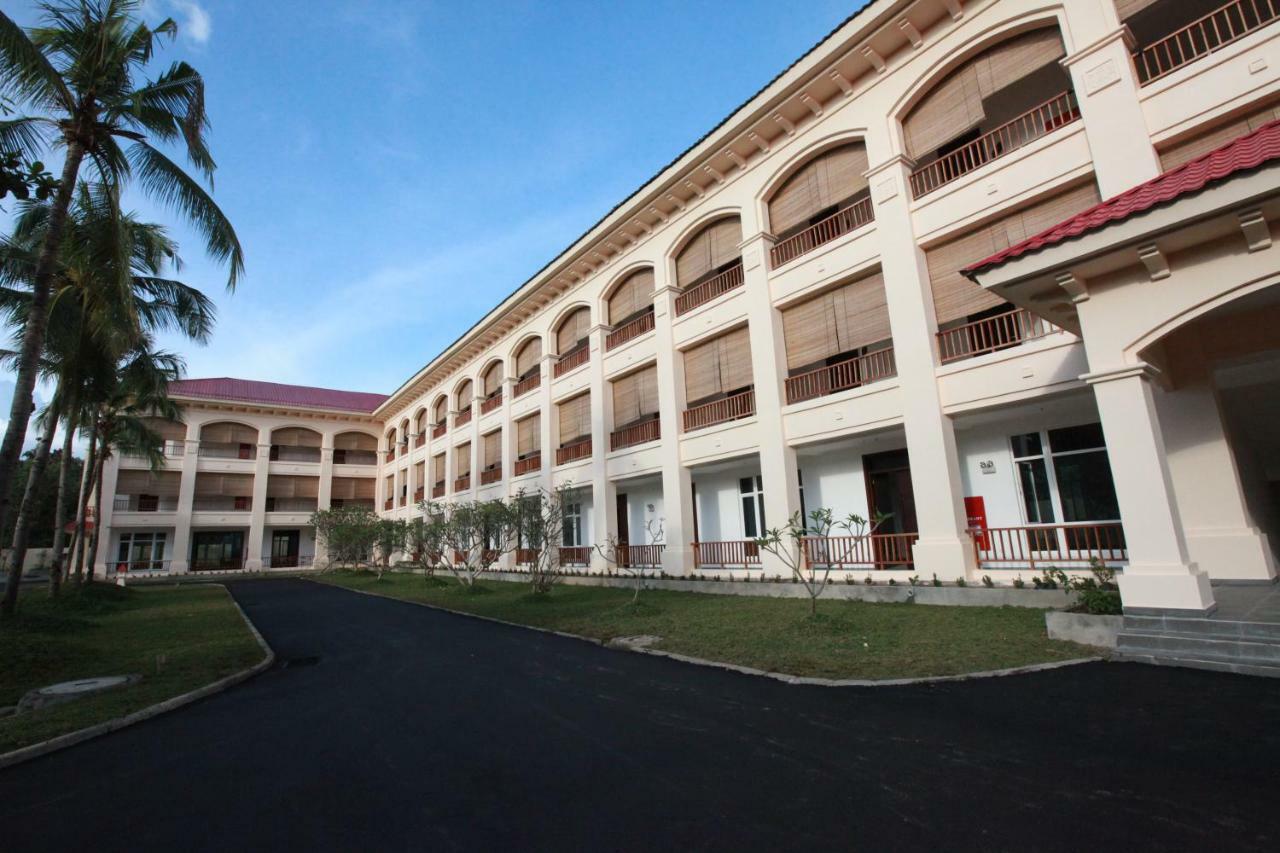 Ndc Resort & Spa Manado Extérieur photo